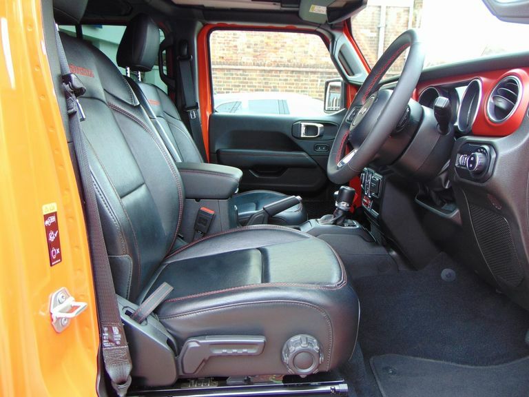 Jeep Wrangler 2L Rubicon Grey #40