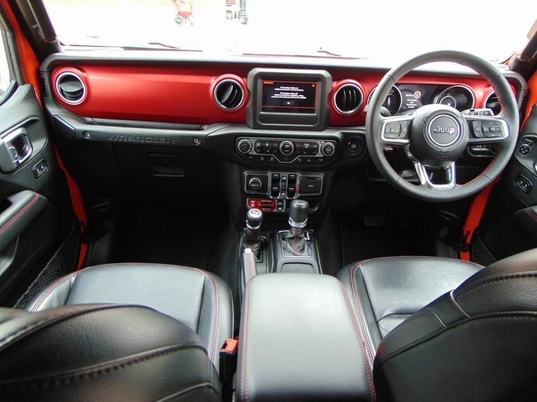 Jeep Wrangler 2L Rubicon Grey #15