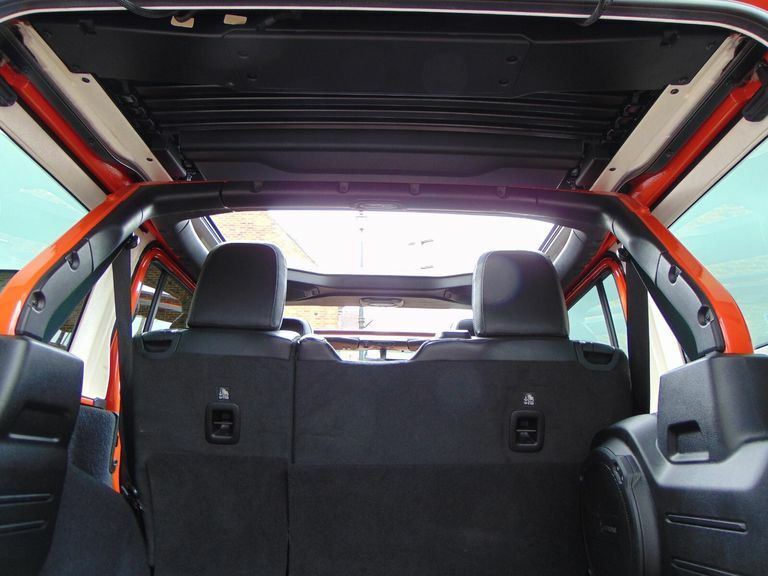 Jeep Wrangler 2L Rubicon Grey #17