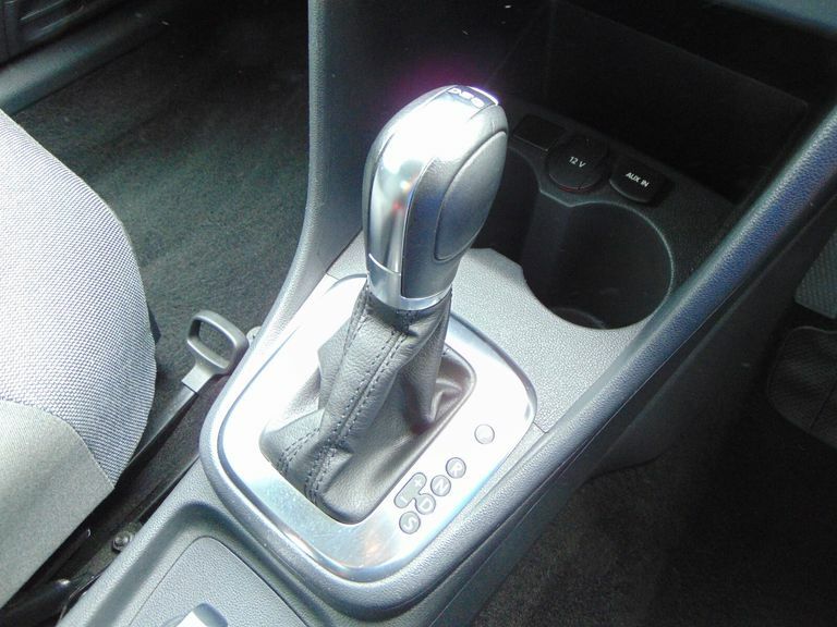 Volkswagen Polo 1.4 Match Dsg Silver #4