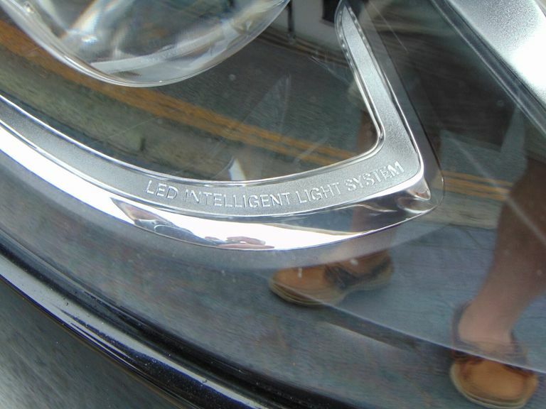 Mercedes-Benz SL Class Sl Class White #39