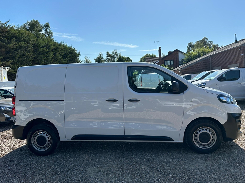 Citroen Dispatch 1.5 Bluehdi 1000 Enterprise Edition M Fwd 2 Euro 6 KS73MYH White #6