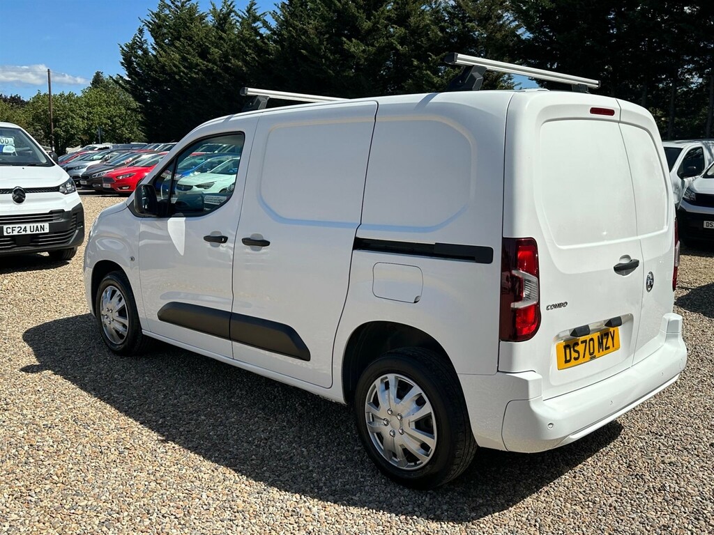 Vauxhall Combo 1.6 Turbo D 2300 Sportive L1 H1 Euro 6 Ss White #3