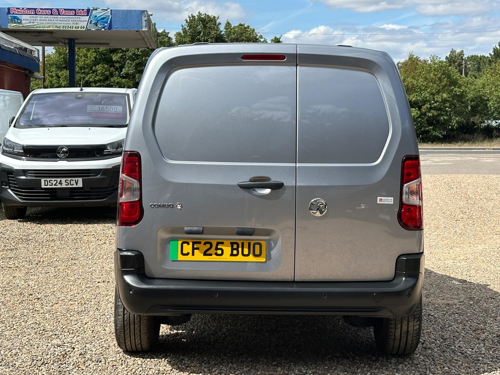 Vauxhall Combo-e Life 52Kwh Prime Swb 11Kw Charger #4