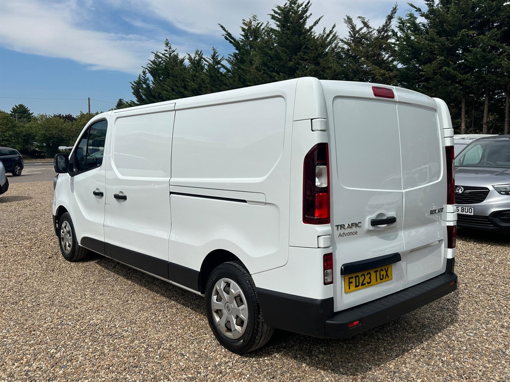 Renault Trafic 2.0 Dci Blue Ll30 Advance L2 H1 Euro 6 Ss FD23TGX White #3