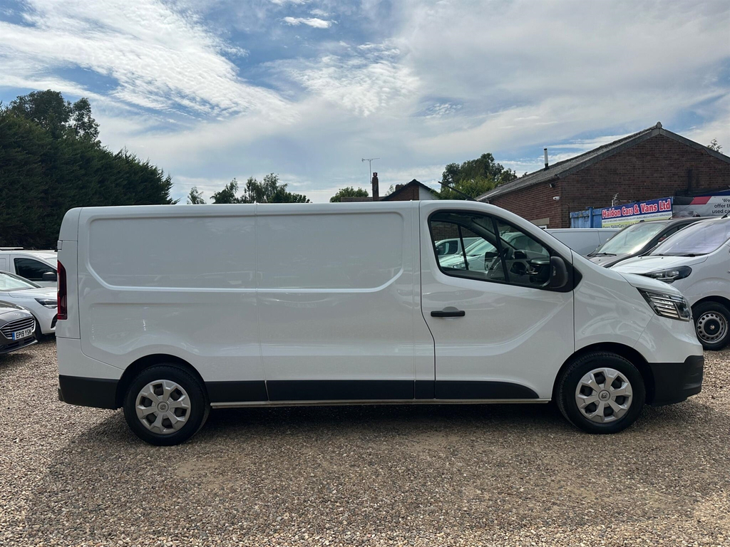 Renault Trafic 2.0 Dci Blue Ll30 Advance L2 H1 Euro 6 Ss FD23TGX White #6