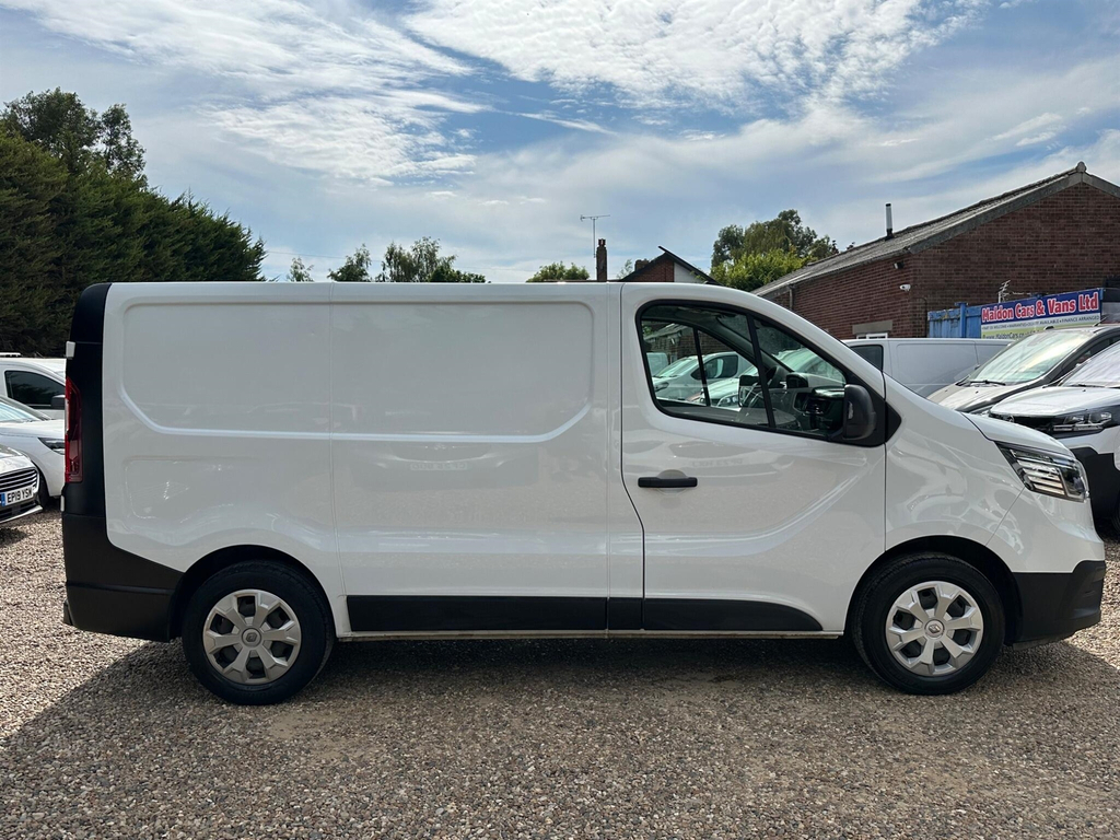 Renault Trafic 2.0 Dci Blue Sl28 Business L1 H1 Euro 6 Ss HN23JXY White #6
