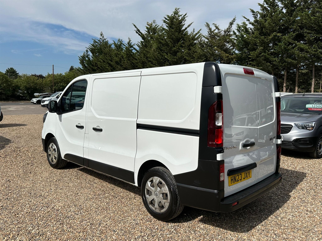 Renault Trafic 2.0 Dci Blue Sl28 Business L1 H1 Euro 6 Ss HN23JXY White #3