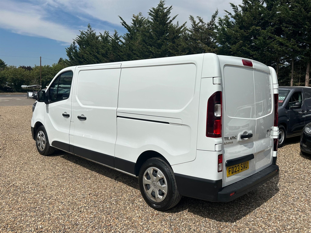 Renault Trafic 2.0 Dci Blue Ll30 Advance L2 H1 Euro 6 Ss FD23SXU White #3