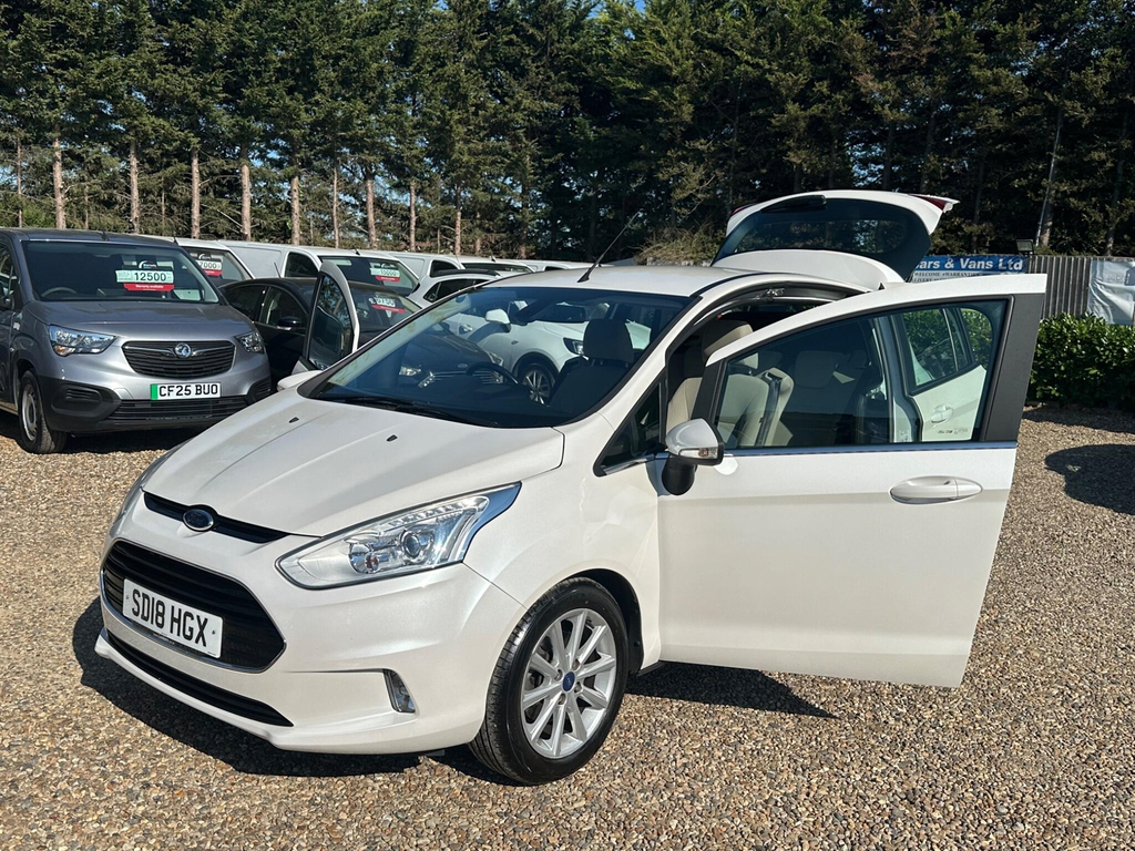 Ford B-Max B-max Titanium Navigator Black #17