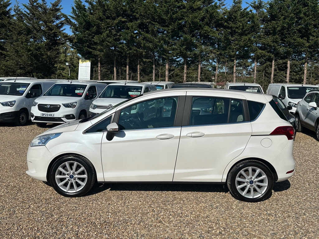 Ford B-Max 1.0T Ecoboost Titanium Navigator Euro 6 White #2