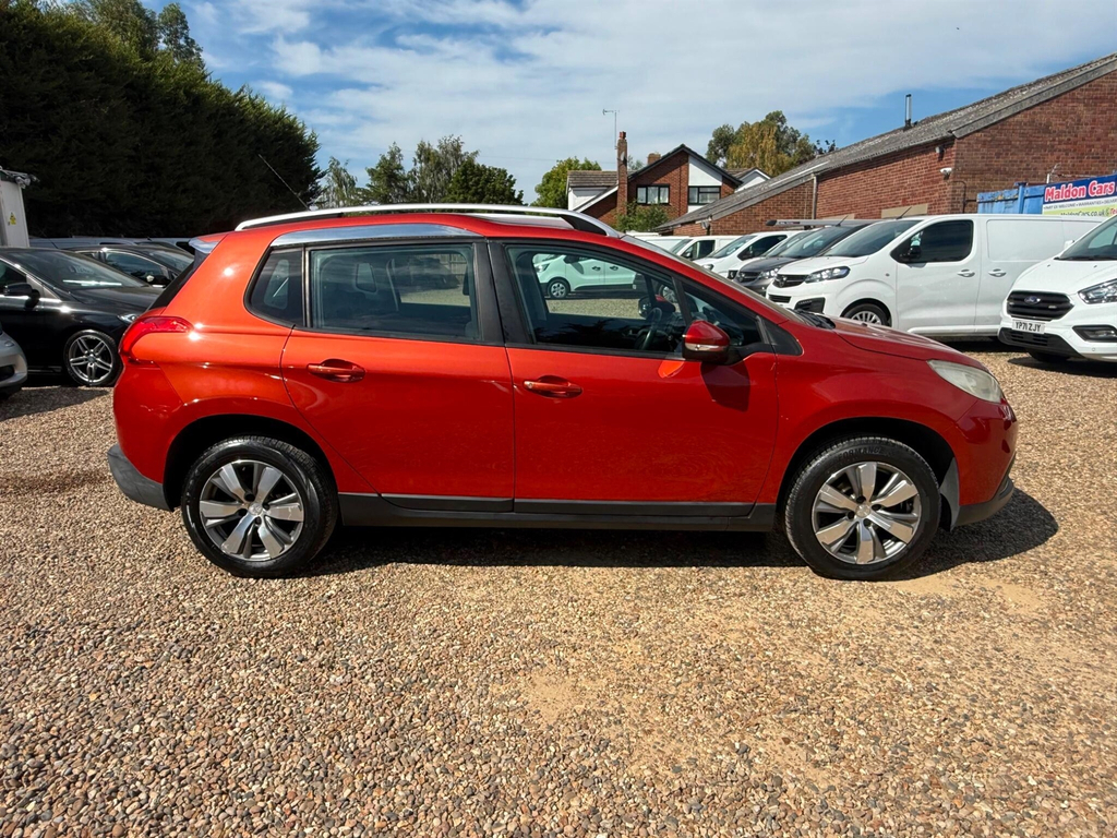 Peugeot 2008 1.2 Puretech Active Euro 6 Red #6