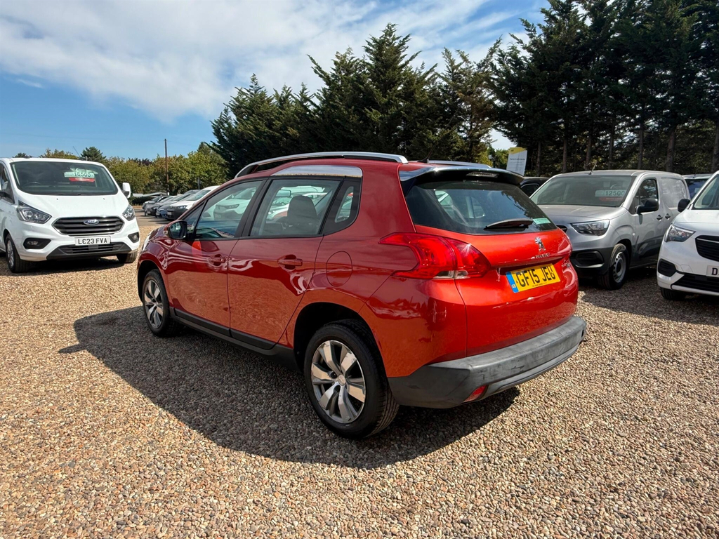 Peugeot 2008 1.2 Puretech Active Euro 6 Red #3