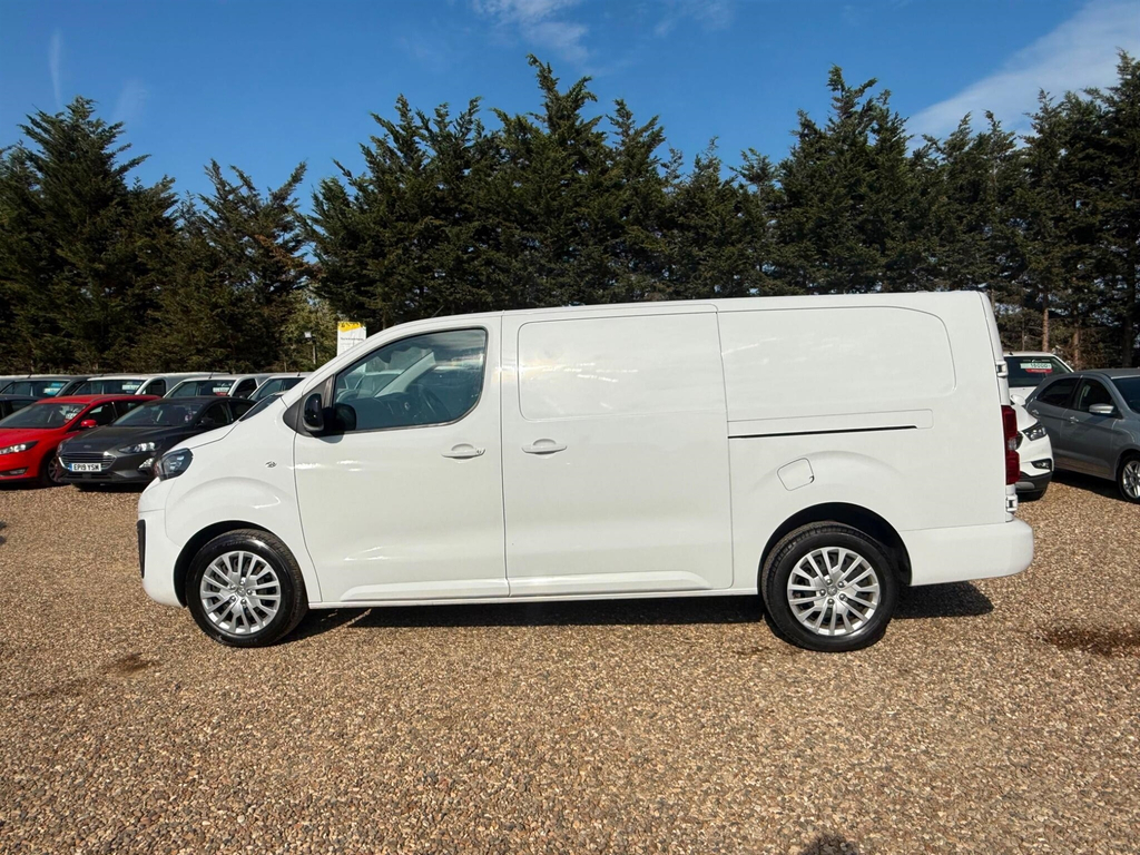 Peugeot Expert 1.5 Bluehdi 1000 Asphalt Premium Long Panel Van MJ73ZPW White #2