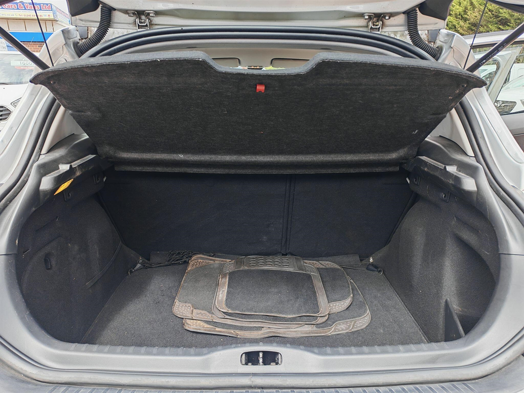 Peugeot 308 Active 1.6  #14