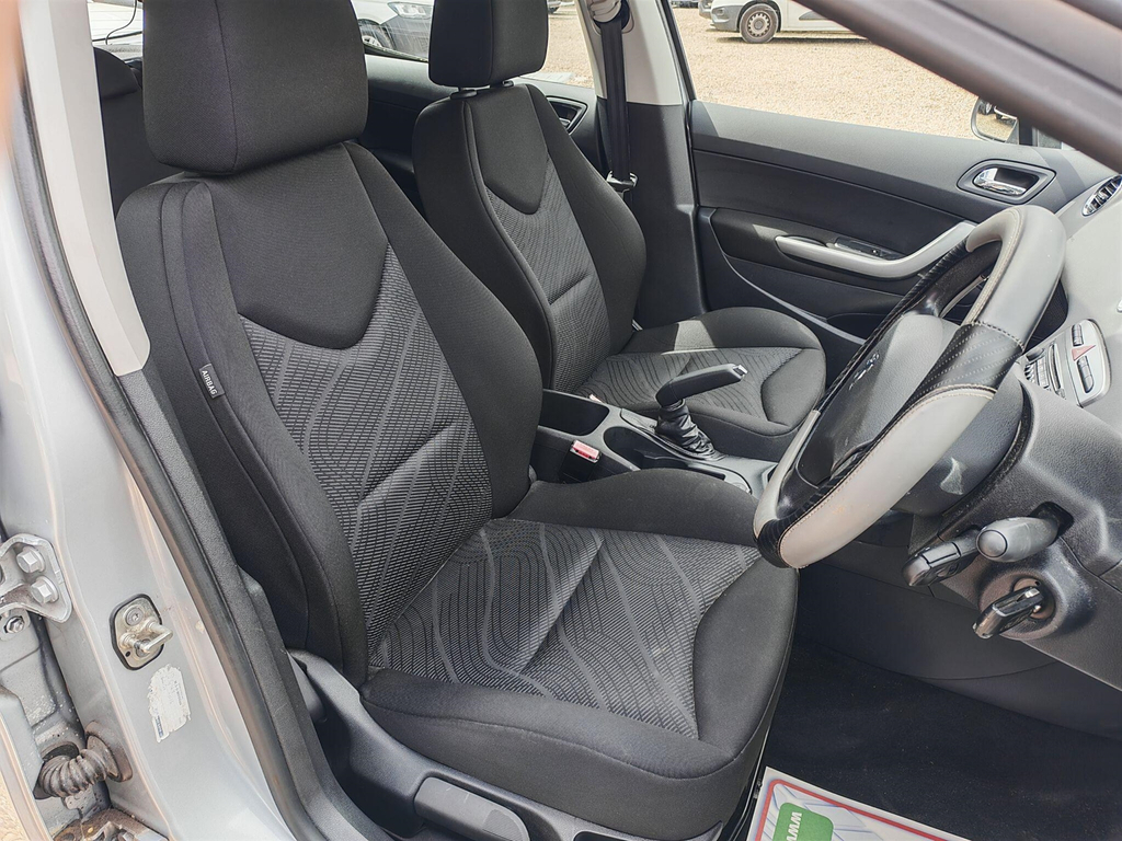 Peugeot 308 Active 1.6  #12