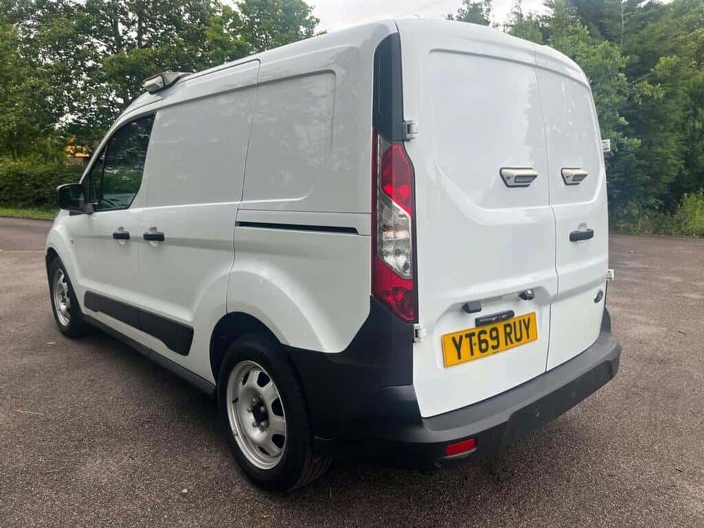 Ford Transit Connect Mpv YT69RUY White #3