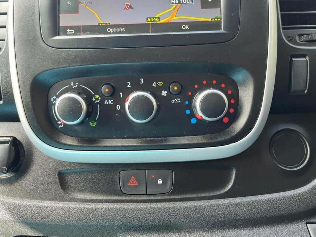 Nissan NV300 2.0 Dci 30 Acenta Panel Van L1 H White #36