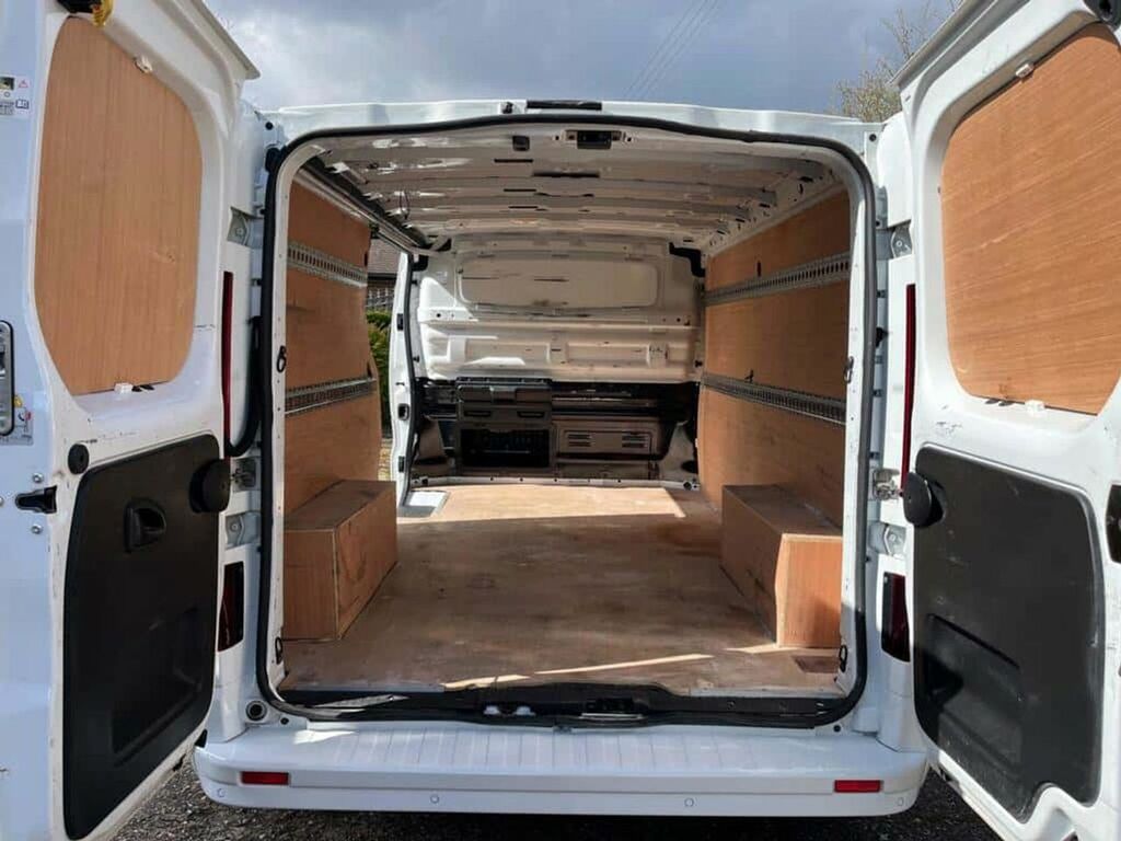 Nissan NV300 2.0 Dci 30 Acenta Panel Van L1 H White #23