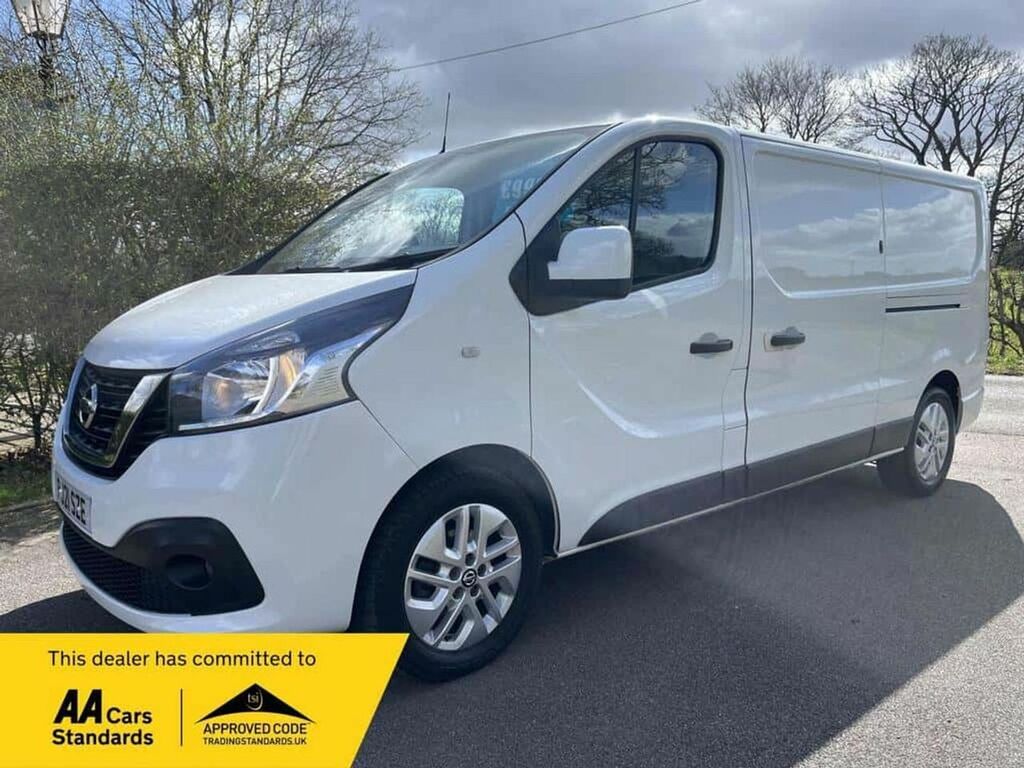 Nissan NV300 Mpv White