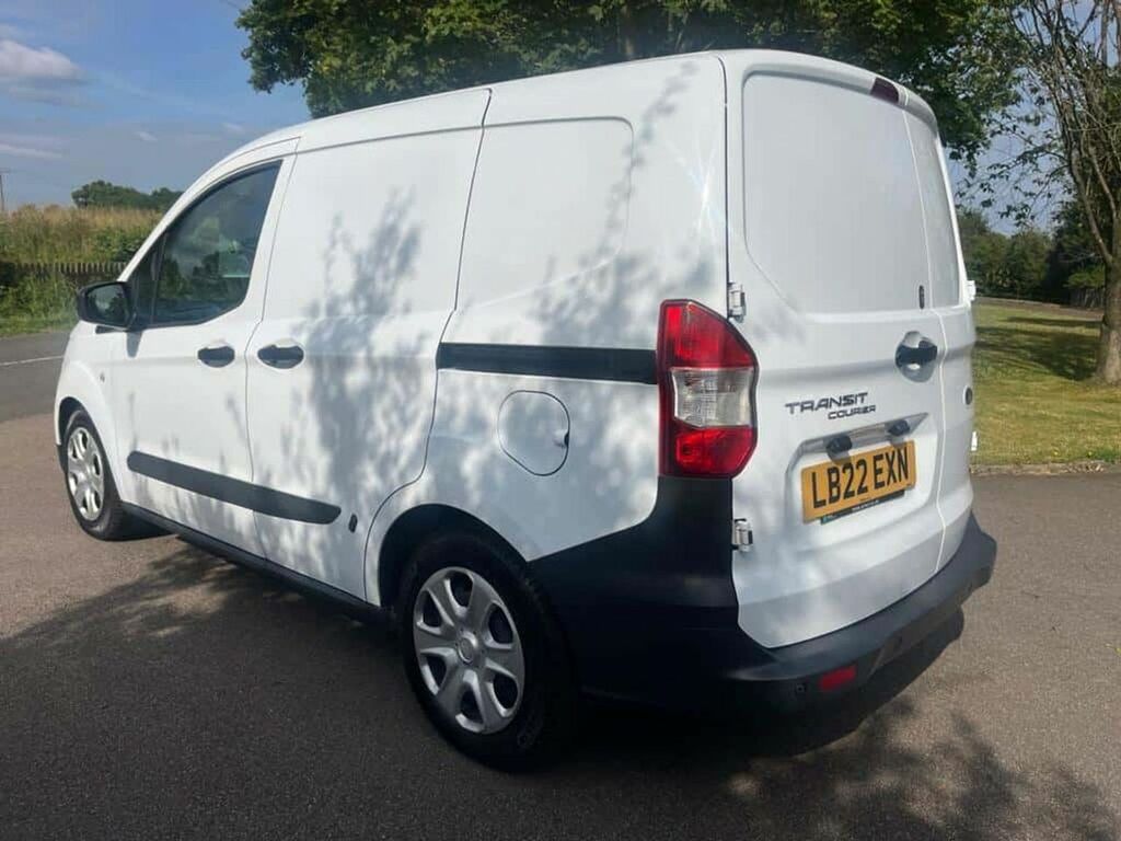 Ford Transit Courier Mpv White #5