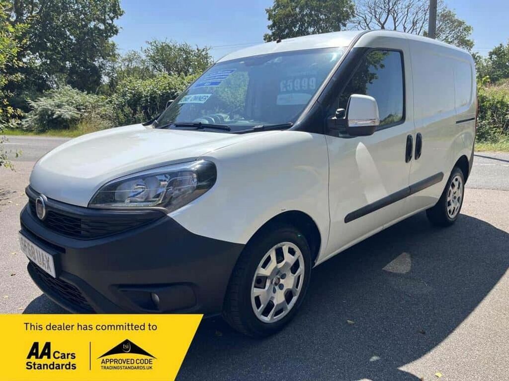 Fiat Doblo Mpv White