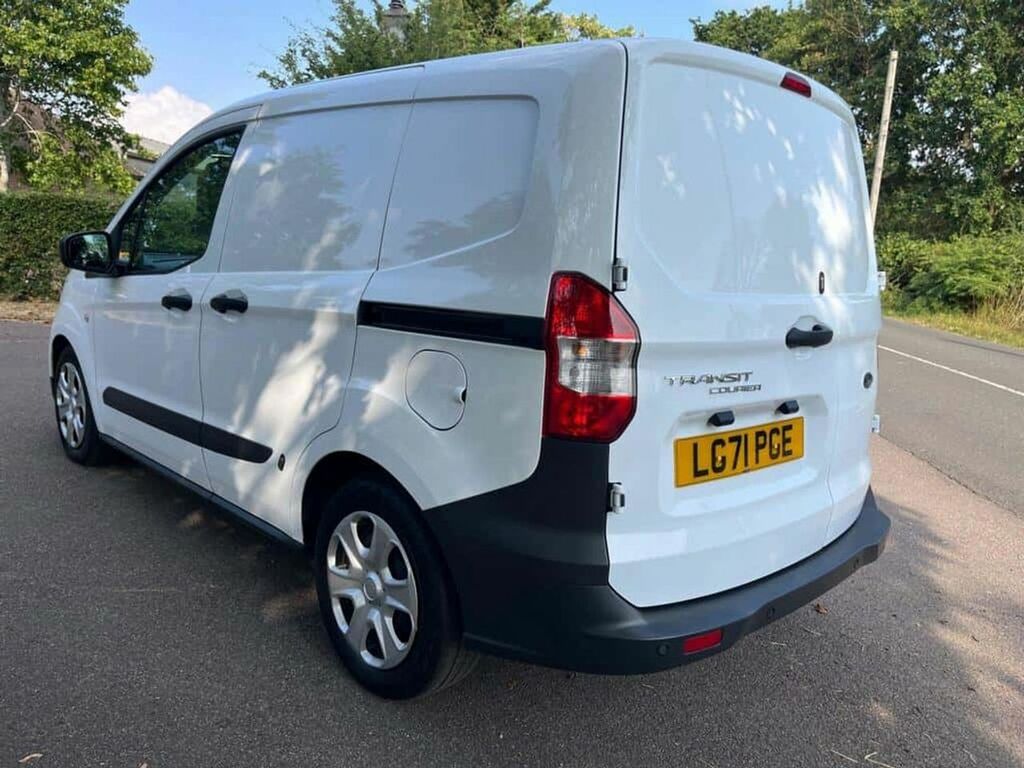 Ford Transit Courier Mpv White #3