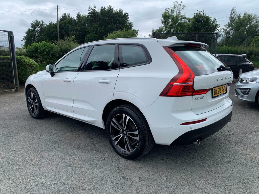 Volvo XC60 2.0 D4 Momentum Pro Euro 6 S S White #3