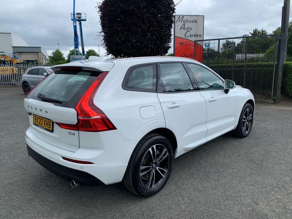 Volvo XC60 2.0 D4 Momentum Pro Euro 6 S S White #4