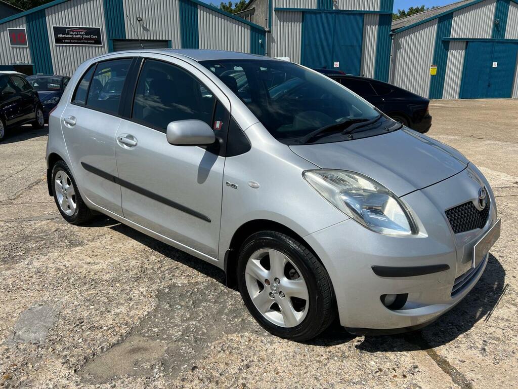 Toyota Yaris 1.4 D-4d T Spirit Multimode Silver
