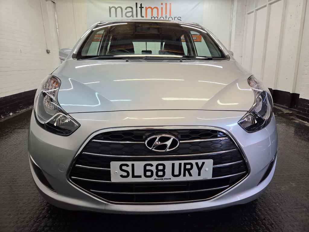 Hyundai Ix20 Se Mpi Silver #2