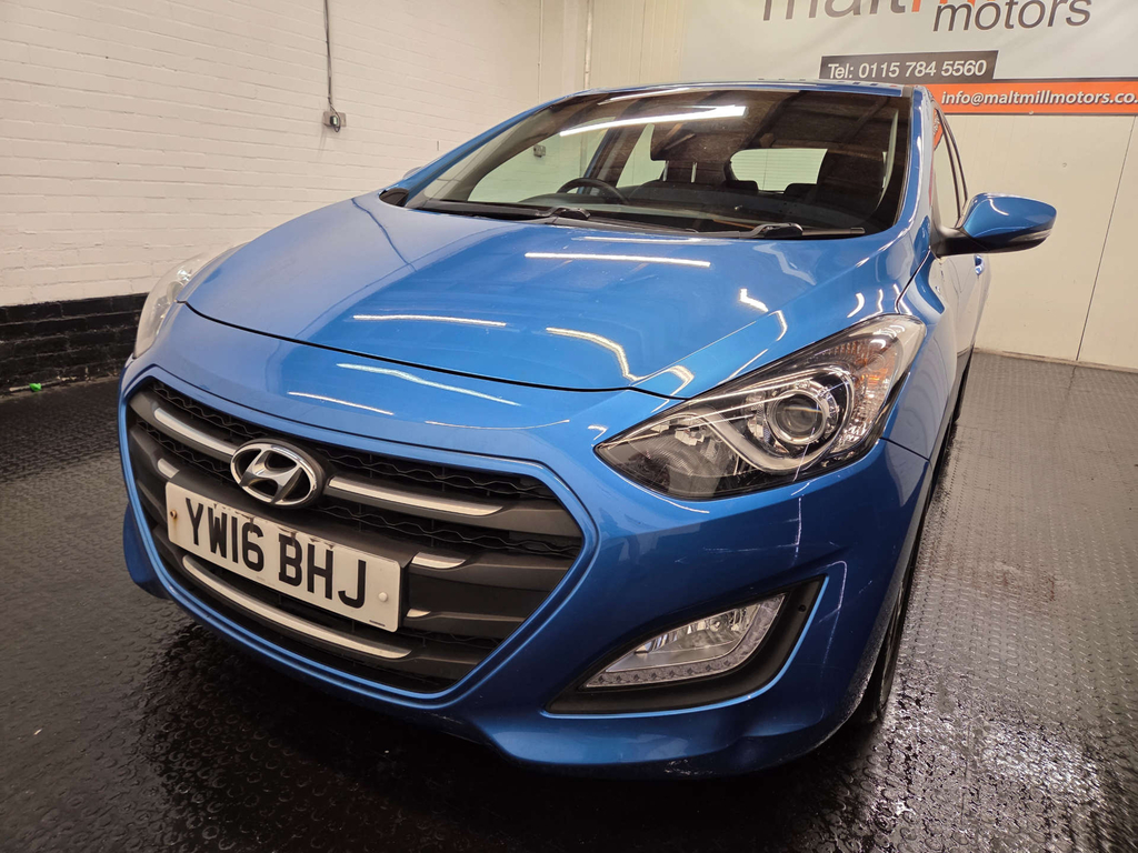 Hyundai I30 Se Nav Blue Drive YW16BHJ #3
