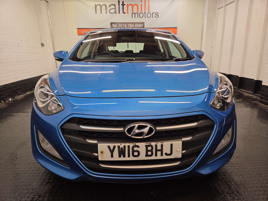 Hyundai I30 Se Nav Blue Drive YW16BHJ #2