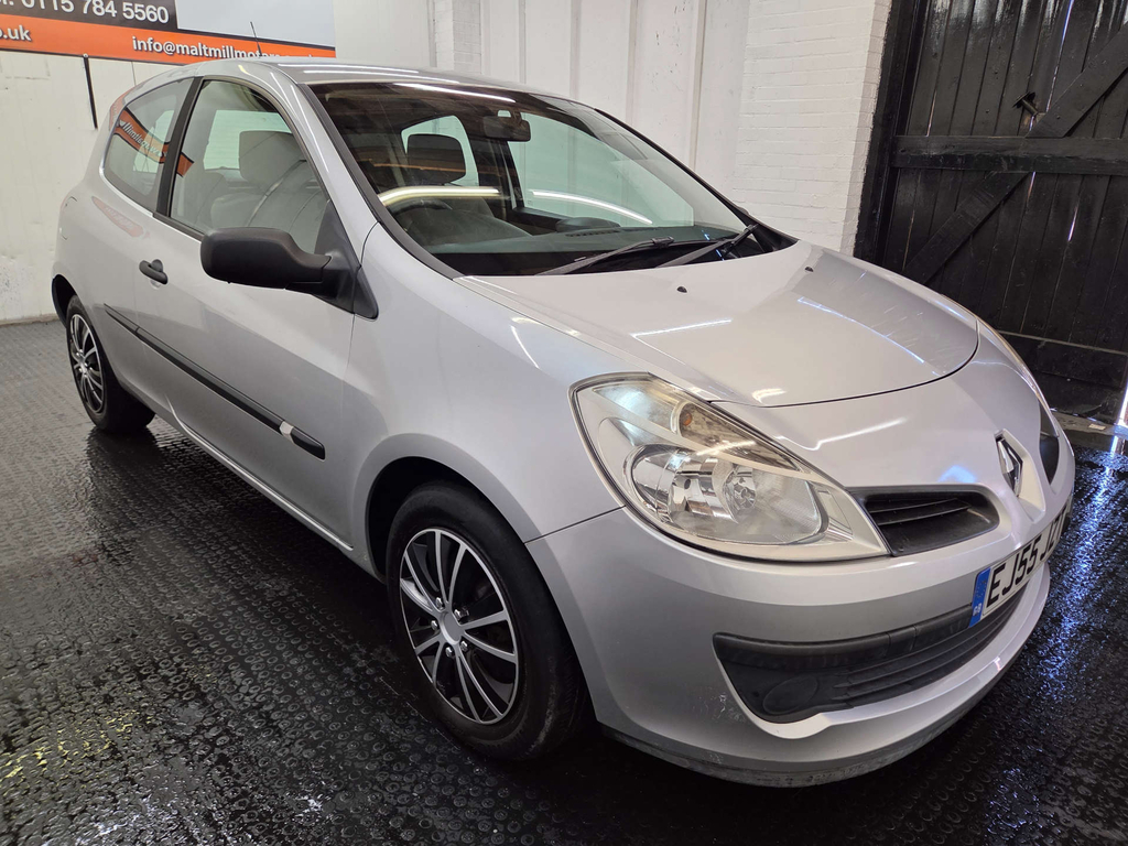 Renault Clio 2.0 16V Renaultsport Trophy 182 Hatchback Petr Red #26