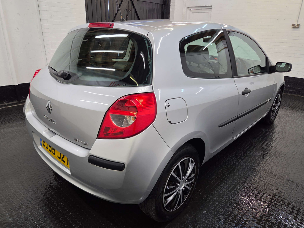 Renault Clio 2.0 16V Renaultsport Trophy 182 Hatchback Petr Red #25