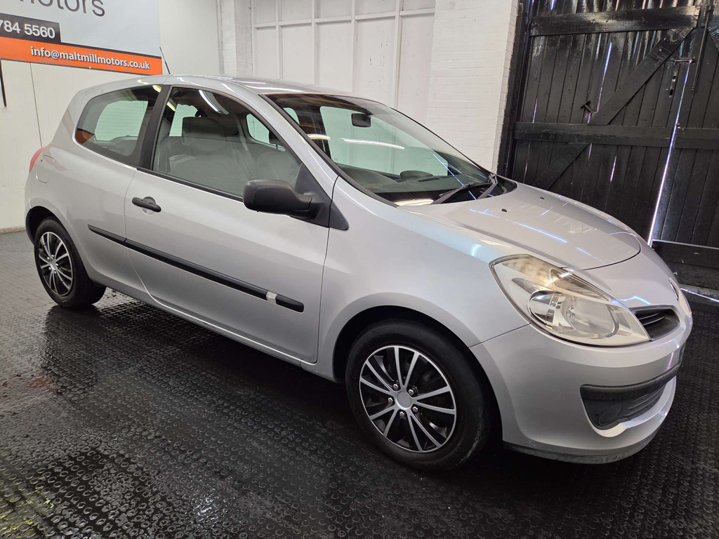 Renault Clio 2.0 16V Renaultsport Trophy 182 Hatchback Petr Red #28
