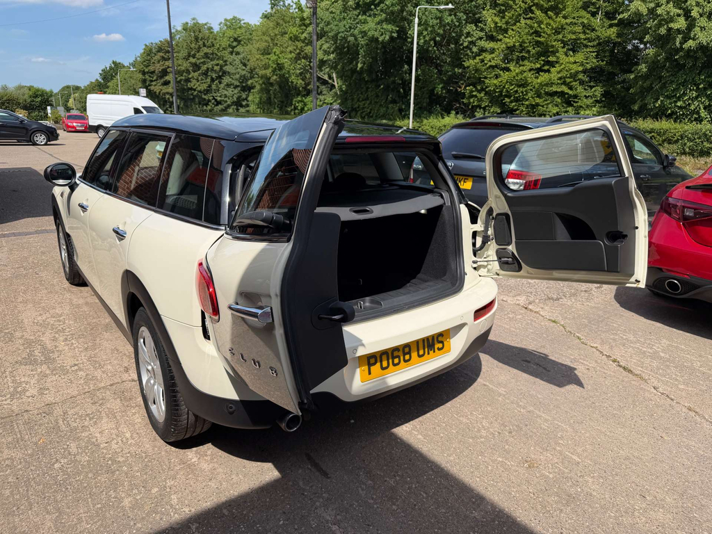 Mini Clubman Cooper Auto White #4