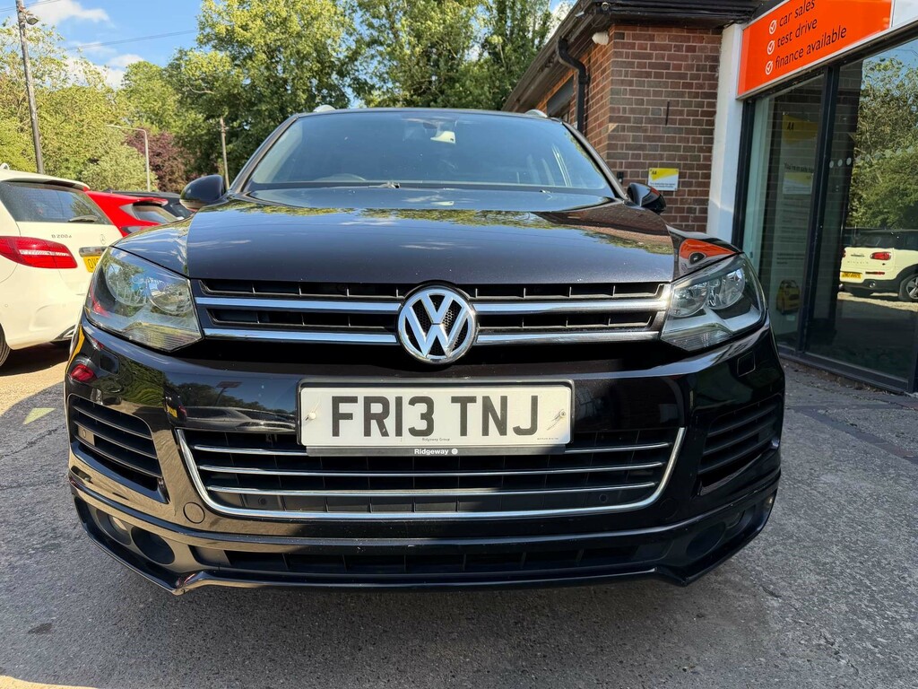 Volkswagen Touareg V6 Altitude Tdi Bluemotion Technology 4Wd FR13TNJ #4