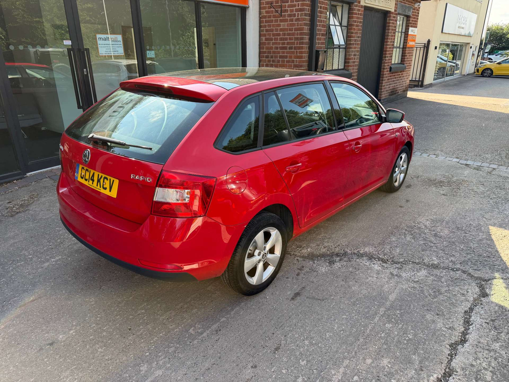 Skoda Rapid Spaceback Spaceback Se Tech Tsi White #14
