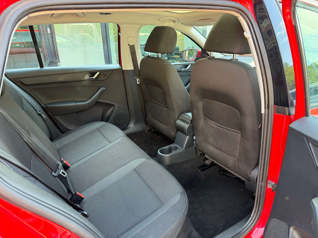 Skoda Rapid Spaceback Spaceback Se Tech Tsi White #18