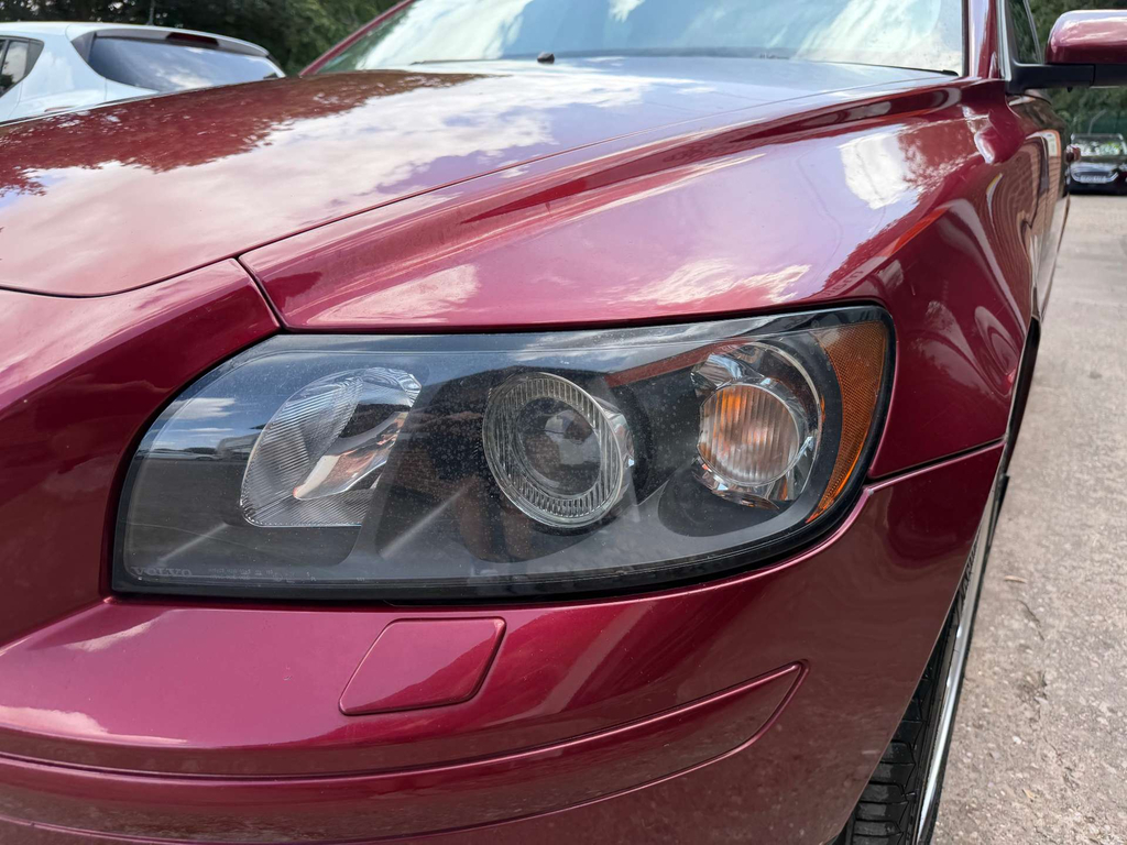 Volvo S40 Se 4-Door Red #9