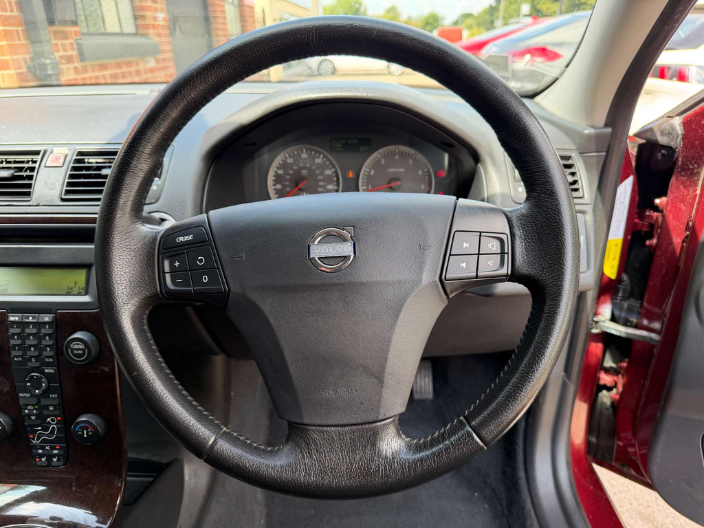 Volvo S40 Se 4-Door Red #24