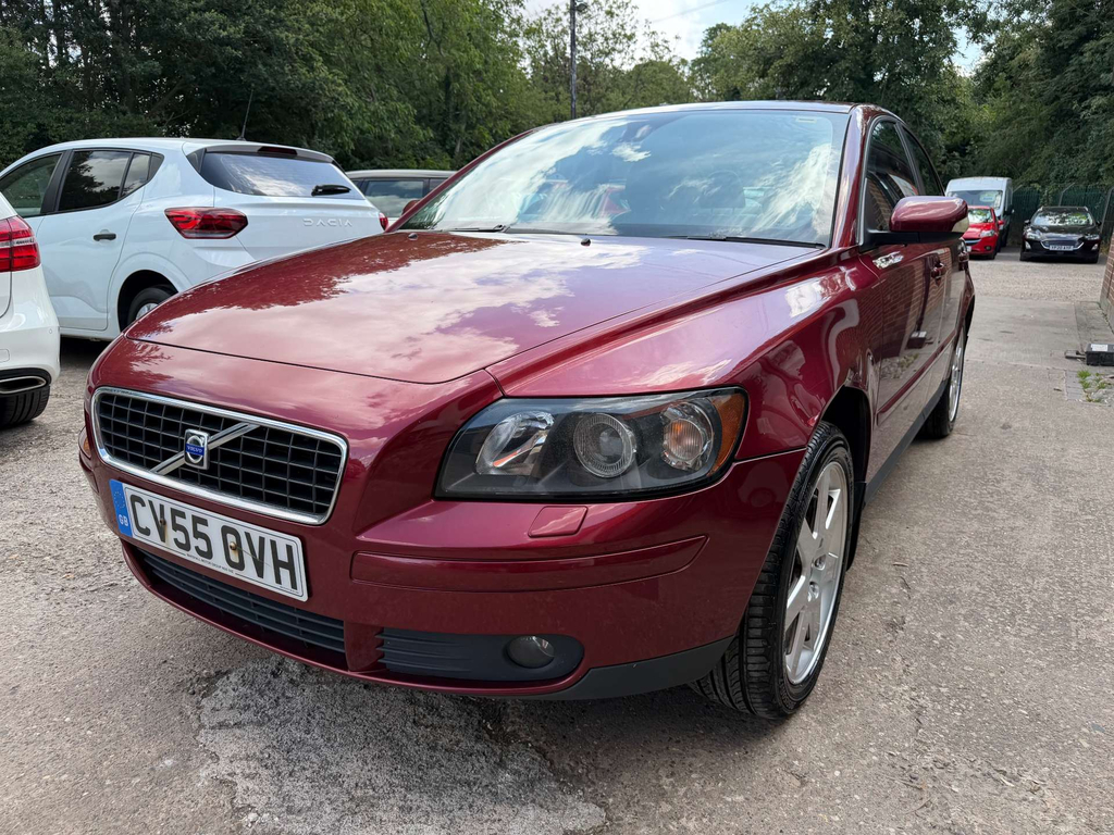 Volvo S40 Se 4-Door Red #7