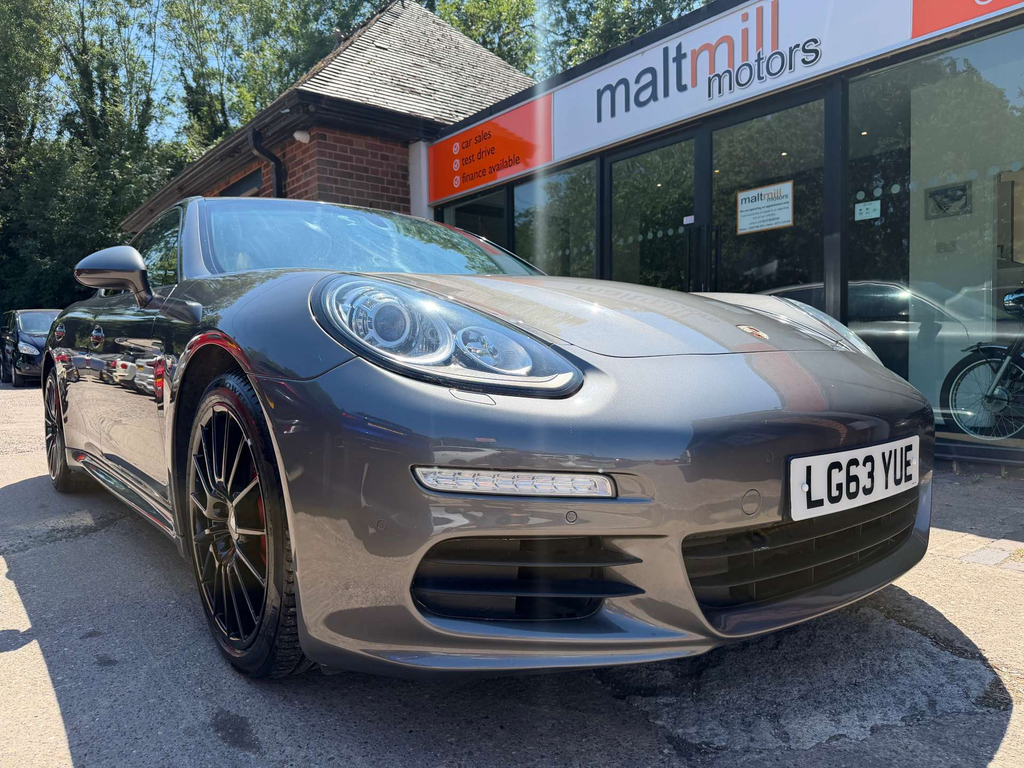 Porsche Panamera Hatchback 3.0D Grey #7