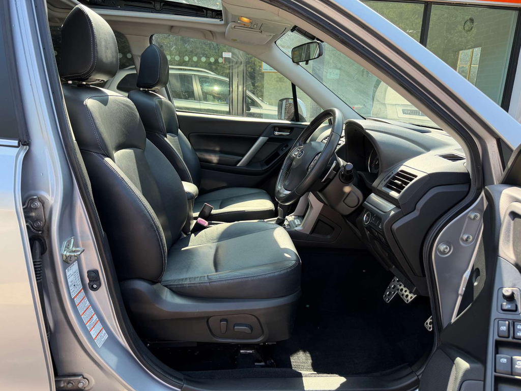 Subaru Forester I Xt Symmetrical Awd Cvt 4Wd #2