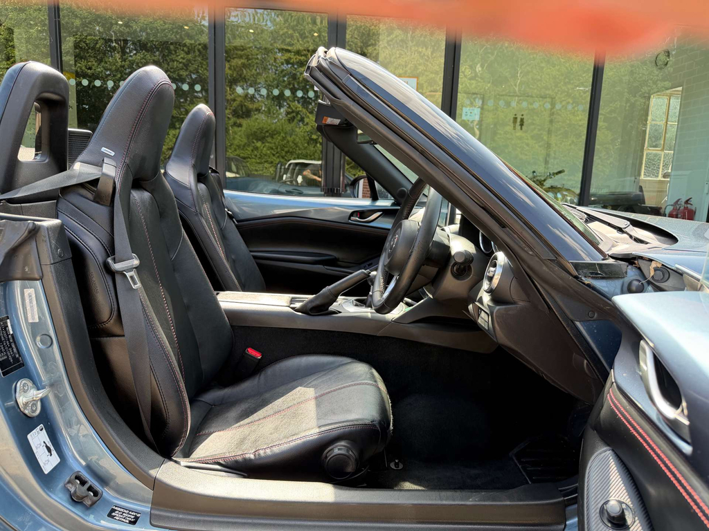 Mazda MX-5 2.0 Skyactiv-g Sport Nav Euro 6 Black #33