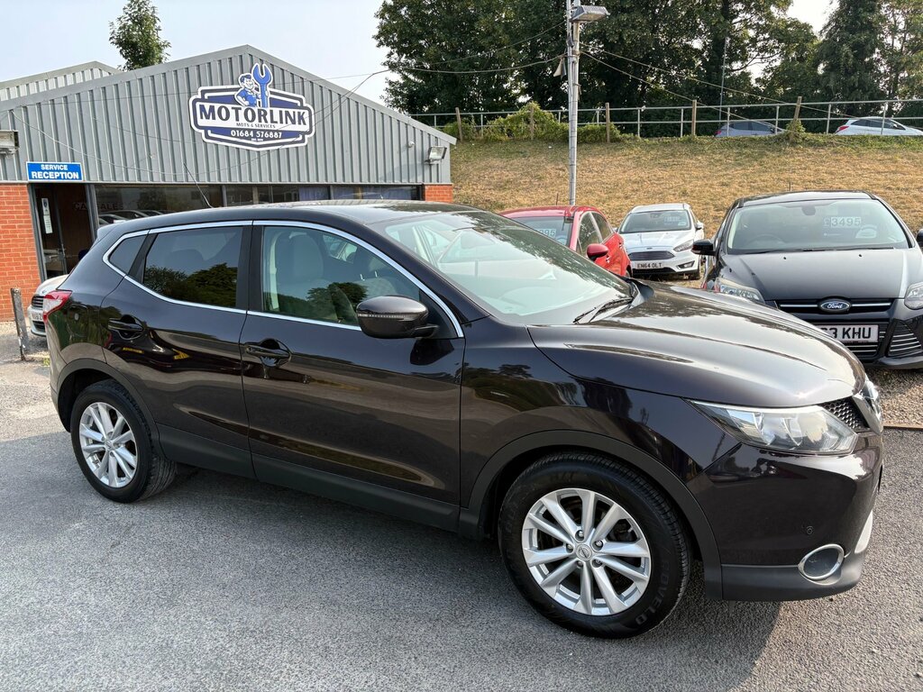 Nissan Qashqai 1.5 Dci Acenta Suv 2Wd Euro 5 KP15FVN Black #2