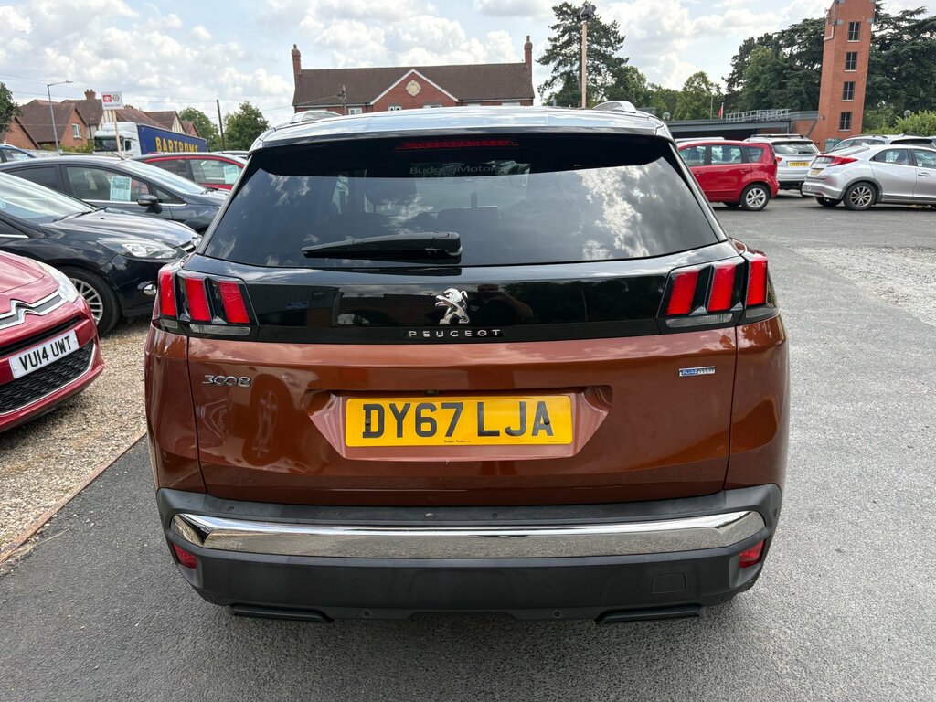 Peugeot 3008 1.2 Puretech Allure Suv Euro 6 Brown #3