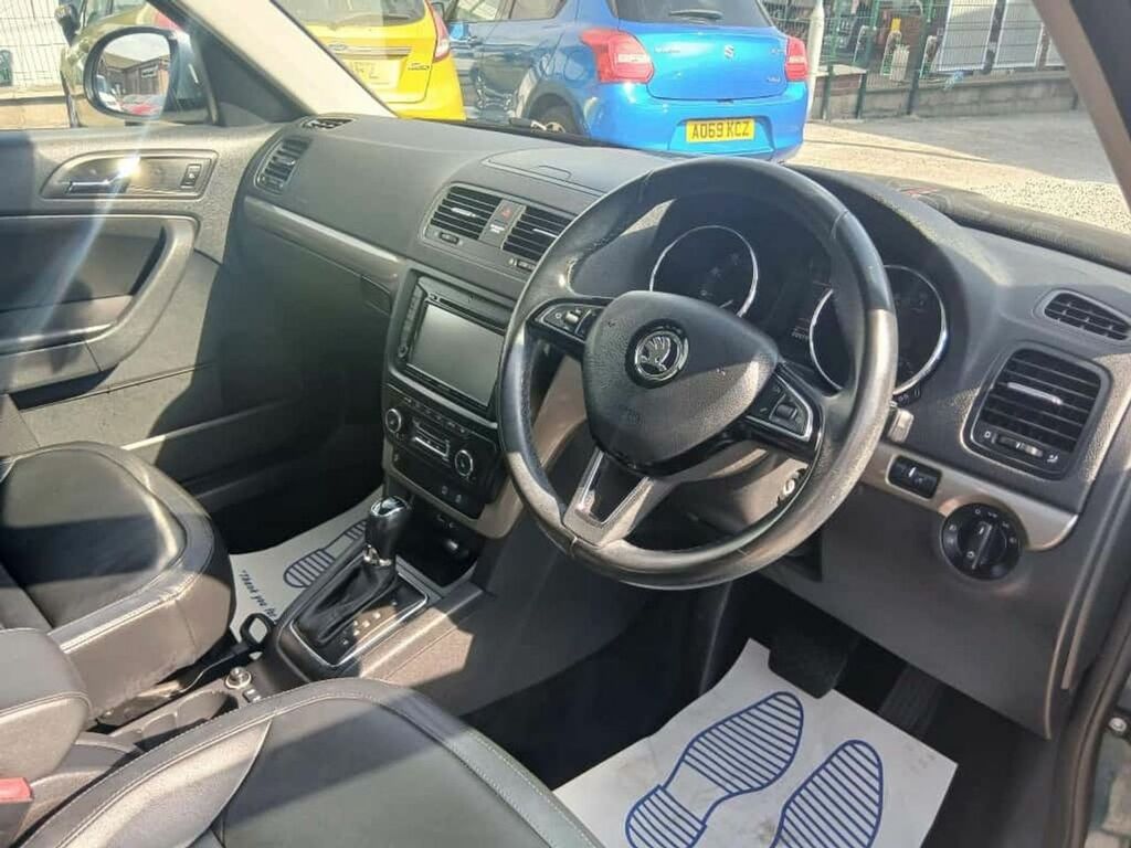 Skoda Yeti 2.0 Tdi Se L Euro 6 Ss White #16