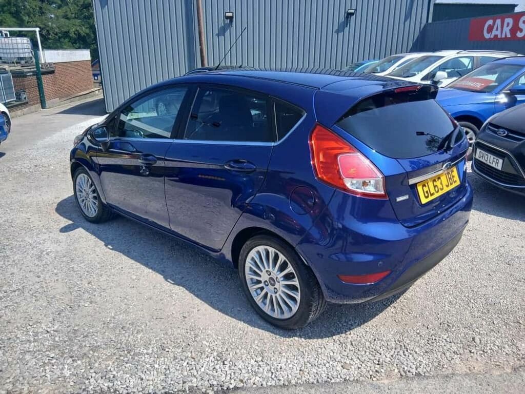 Ford Fiesta Titanium Blue #5